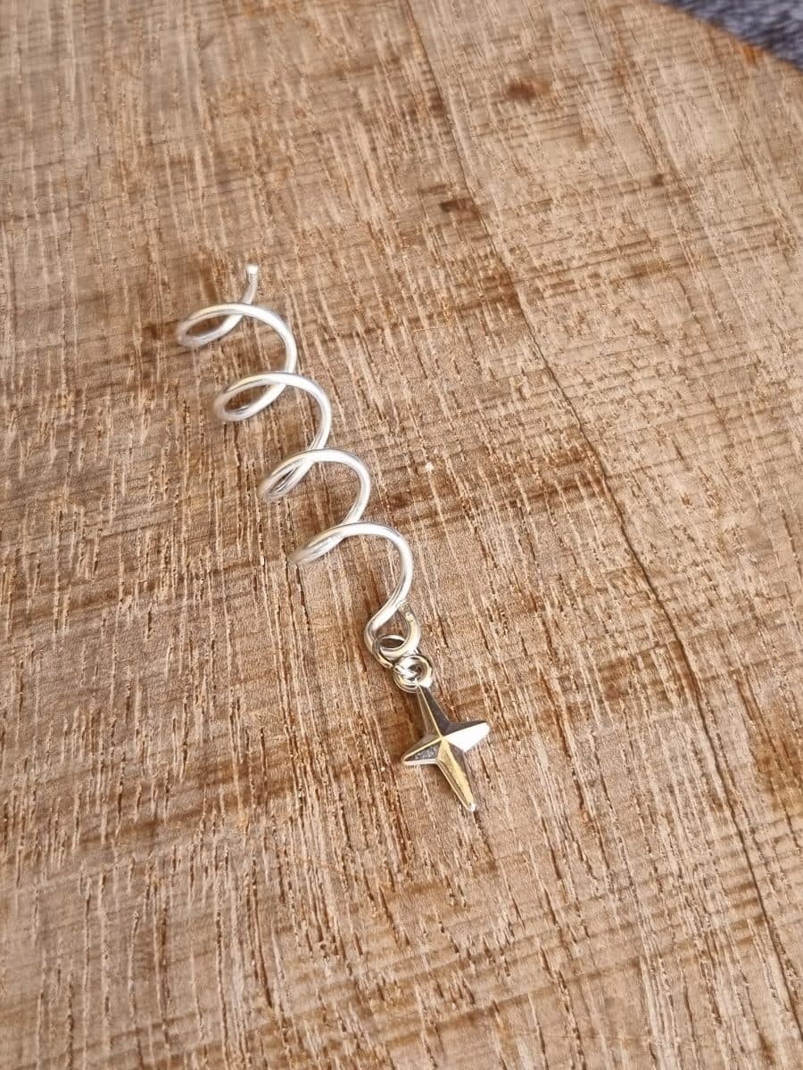 Dangly Hair Twists , image 1
