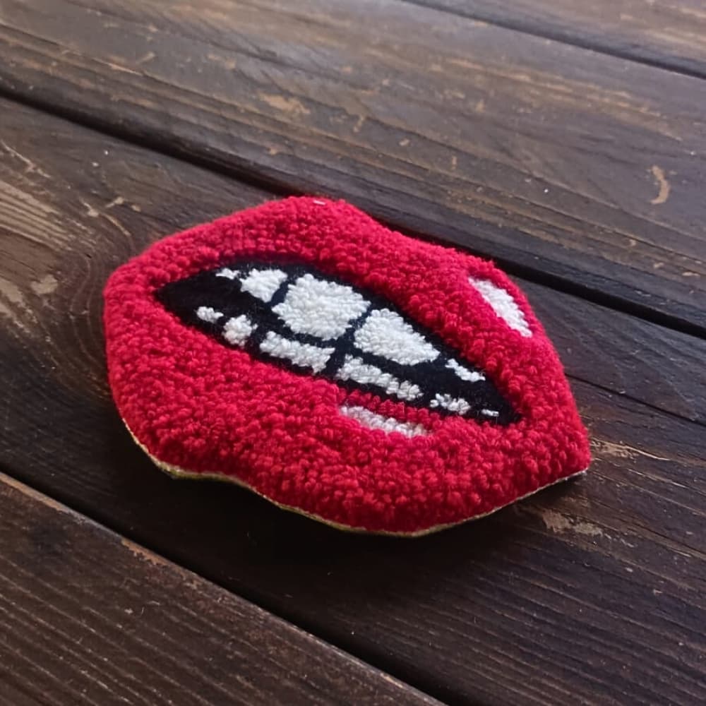 RED LIPS MUG RUG 💋
