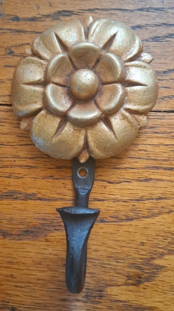 Tudor Rose Coat Hook - Gold