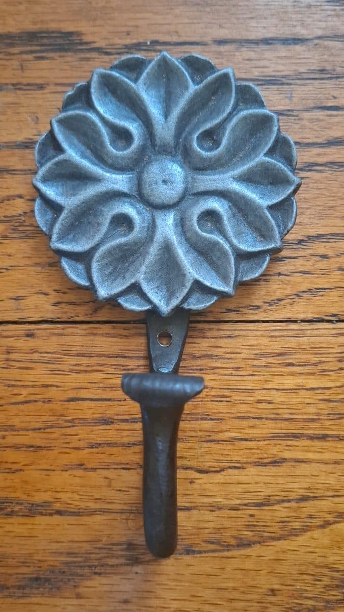 Rosette Coat Hook