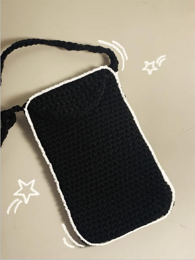 basic phone pouch