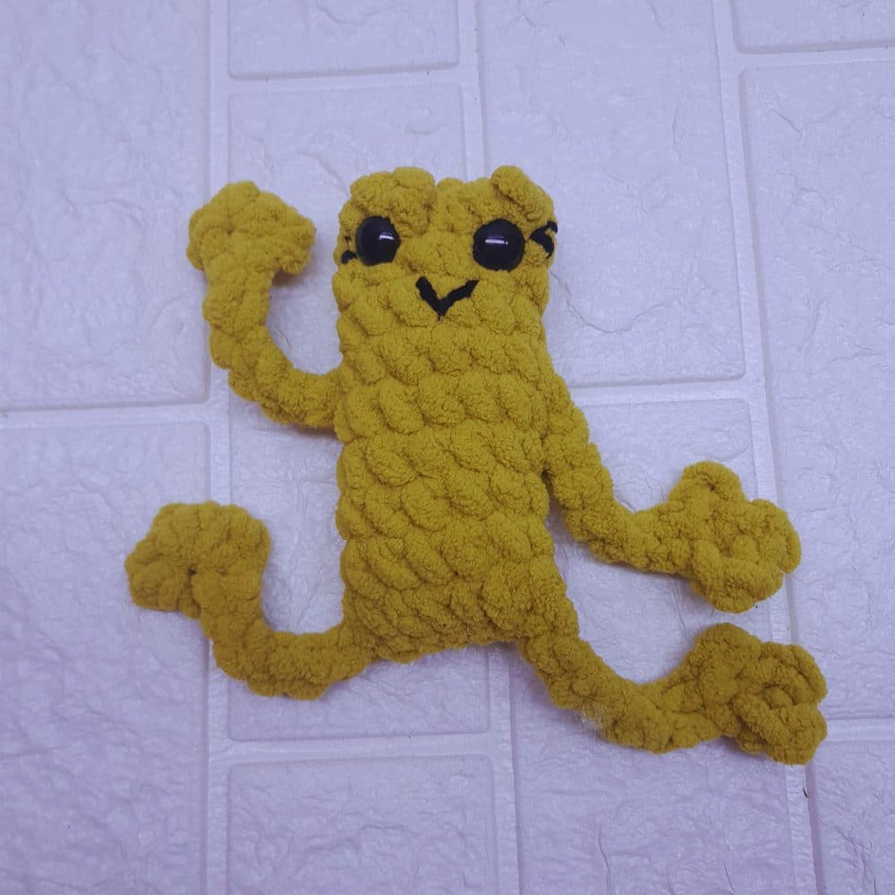 Crochet Leggy Frog