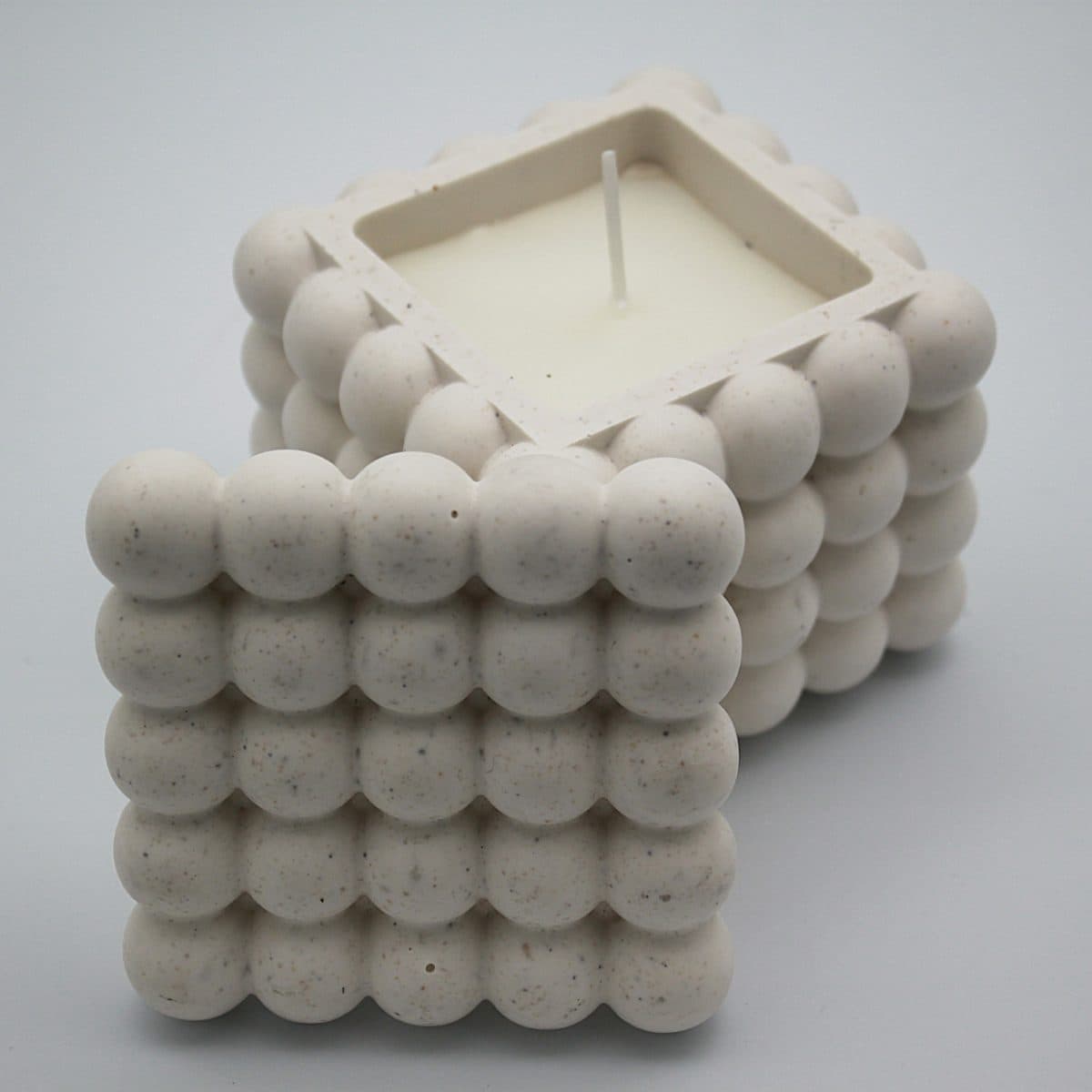 Gypsum bubble candle holder