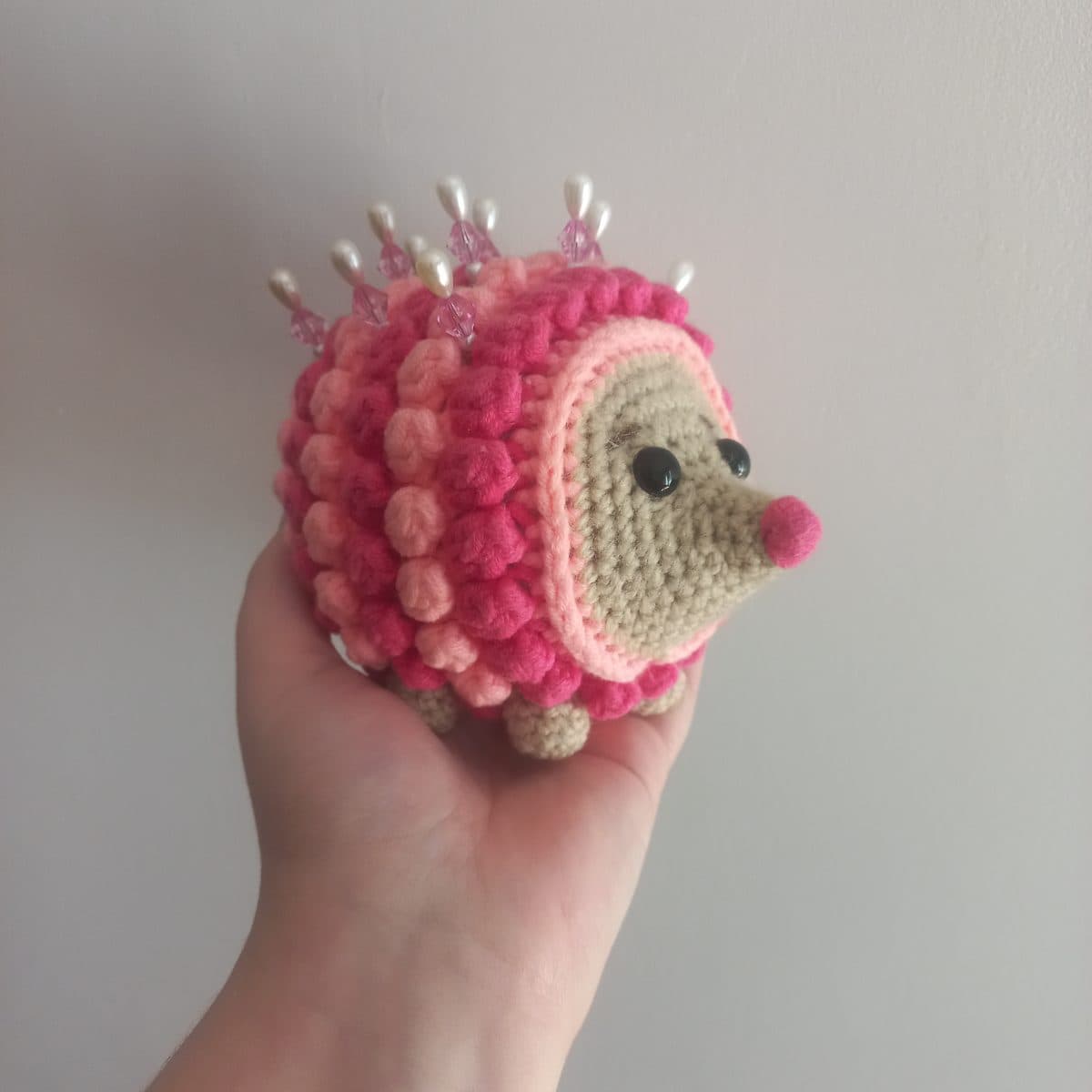 Hedgehog Pincushion (Medium Pink)