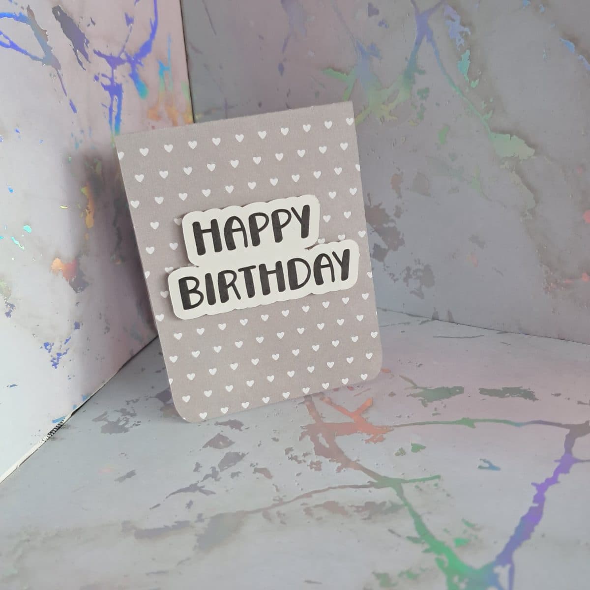 "Happy birthday" mini card (grey hearts)