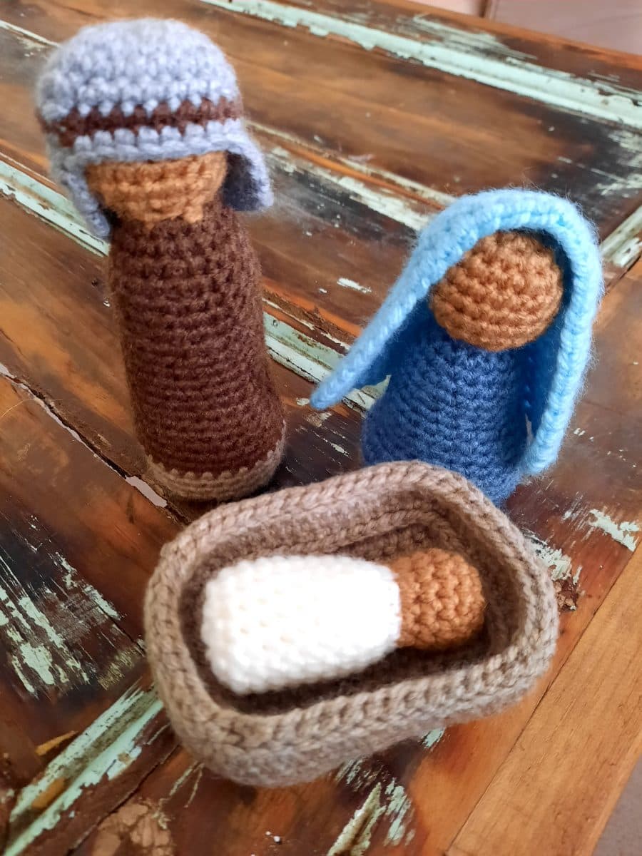 Crocheted Mary, Joseph & Jesus