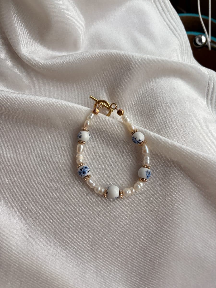 Blue Orchid Freshwater Pearl Bracelet