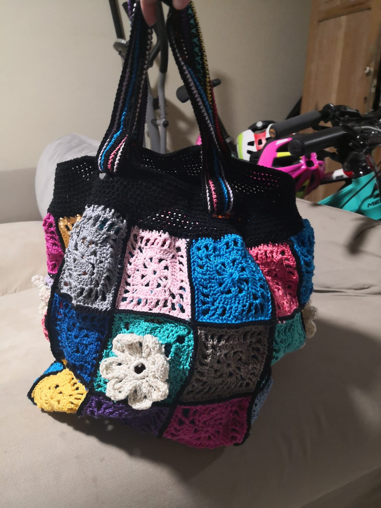 Granny square tote