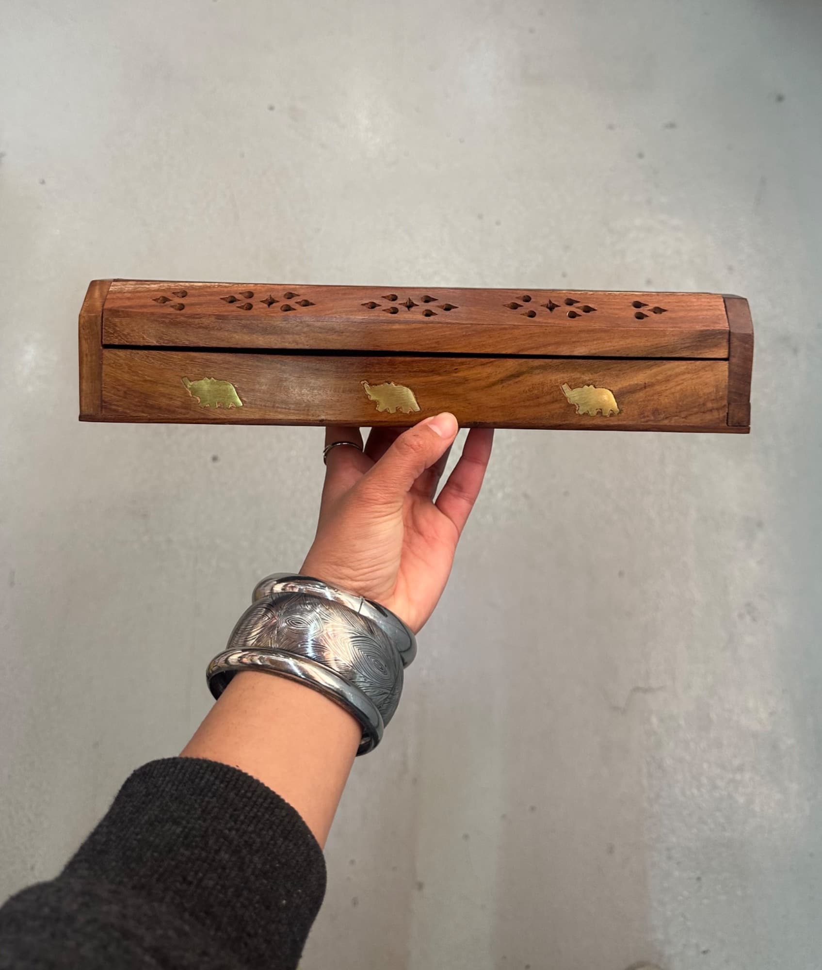 The Enchanted Hand-Carved Wooden Incense Tower ๐ฟโจ